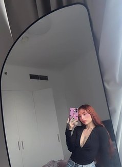 Bella - escort in Riyadh Photo 2 of 11