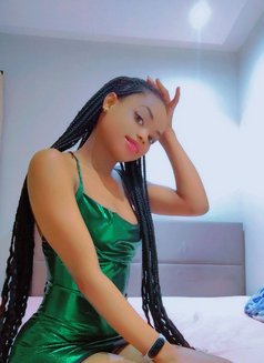 Bella - escort in Riyadh Photo 1 of 8