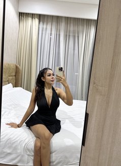 Bella - escort in Al Manama Photo 4 of 16