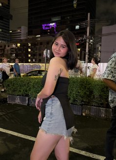 Bella - puta in Bangkok Photo 6 of 8