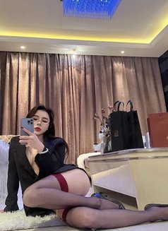 Bella - escort in Bangkok Photo 4 of 11