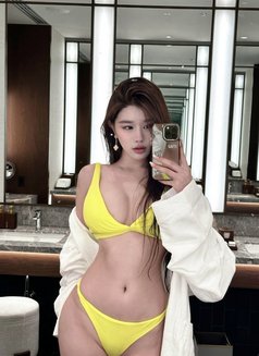 Bella - escort in Bangkok Photo 4 of 8