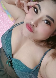Bella - escort in Gurgaon Photo 5 of 8