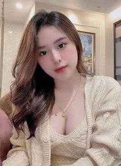 Bella - escort in İstanbul Photo 2 of 5