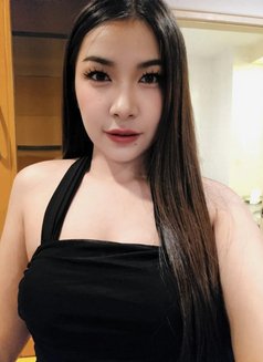 Bella - puta in Riyadh Photo 9 of 12