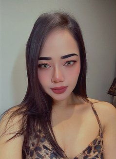 Bella - escort in Riyadh Photo 4 of 10
