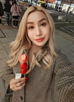 bella - Transsexual escort in Bangkok Photo 19 of 29