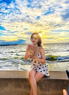 Bella - Transsexual escort in Tokyo Photo 24 of 29