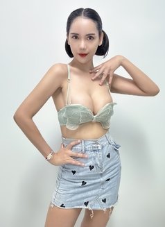 Bella - Transsexual escort in Bangkok Photo 1 of 12