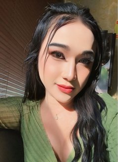 Bella - Transsexual escort in Dubai Photo 17 of 21
