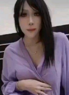 Bella - Acompañantes transexual in Muscat Photo 1 of 6