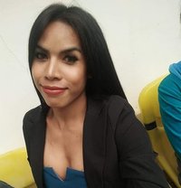 Bella - Transsexual escort in Phuket