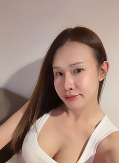 Bella - Transsexual escort in Riyadh Photo 2 of 9
