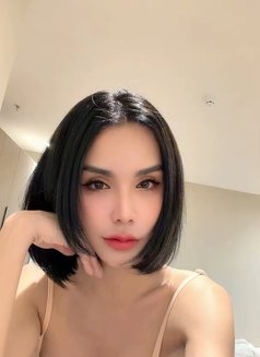 Bella Thailand Big cock top and bottom - Transsexual escort in Riyadh Photo 4 of 8