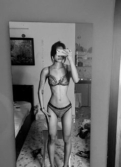 Bella the Beauty - Transsexual escort in Jaipur Photo 24 of 28