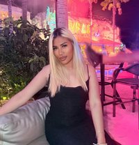 Bella the first time here - escort in Zürich