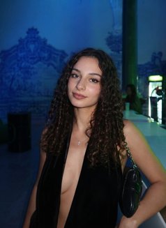 Bella Thrill Master - escort in Hong Kong Photo 1 of 6