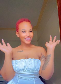 Bella Tinsley Just Landed in Kuala Lumpu - puta in Kuala Lumpur Photo 6 of 20