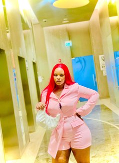 Bella Tinsley Just Landed in Kuala Lumpu - puta in Kuala Lumpur Photo 7 of 20