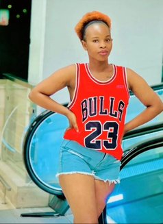 Bella Tinsley Just Landed in Kuala Lumpu - puta in Kuala Lumpur Photo 20 of 20