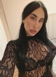 Zalina - Transsexual escort in İstanbul Photo 4 of 26