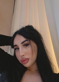 Zalina - Transsexual escort in İstanbul Photo 7 of 26