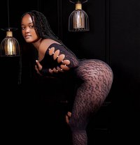 Nisha - puta in Beijing