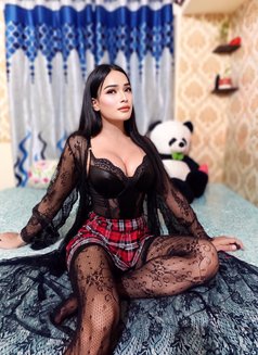 Bella vers - Transsexual escort in Bangalore Photo 7 of 8