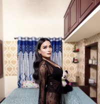Bella vers - Acompañantes transexual in Bangalore