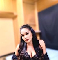 BELLA_VERS - Acompañantes transexual in Bangalore Photo 3 of 4