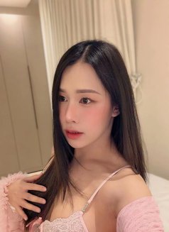 Bella versatile and good massage - Transsexual escort in Riyadh Photo 8 of 12