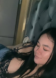 Bellathe1st on tg - escort in Manila Photo 7 of 8