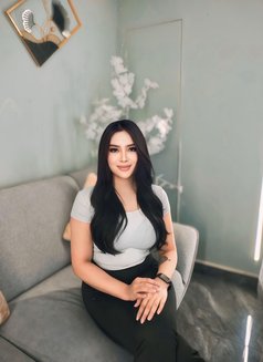 Bella Yang - Masajista in Abu Dhabi Photo 1 of 3