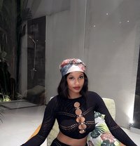 Bellah - puta in Bali