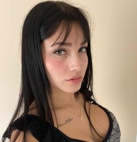 Bellamyie Hana - escort in Singapore