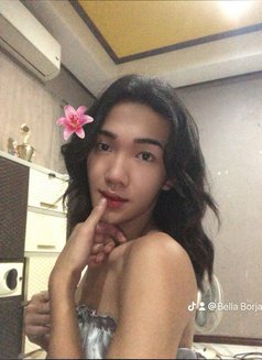 Bellawsome - Transsexual escort in Mandaluyong Photo 3 of 5