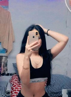 Belle - Transsexual escort in Manila Photo 3 of 4