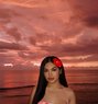 Best_of_both_worlds - Dominadora transexual in Bangkok Photo 4 of 9