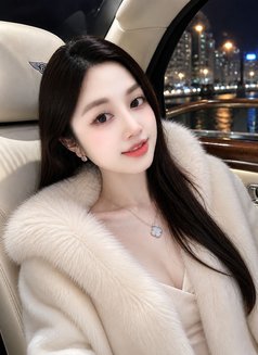 Belli massage good service - escort in Doha Photo 2 of 5