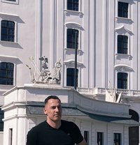 Ben - Male escort in Dubai