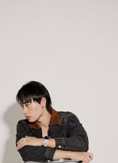 Ben Wu - Acompañantes masculino in Manila Photo 1 of 4