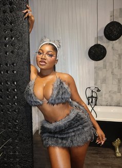 BENI - escort in Gurgaon Photo 4 of 5