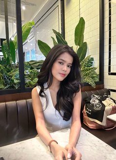 Bening - escort in Kuala Lumpur Photo 3 of 6
