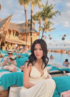 Bening - escort in Kuala Lumpur Photo 4 of 6