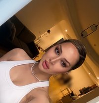 Benita - escort in Muscat Photo 3 of 6