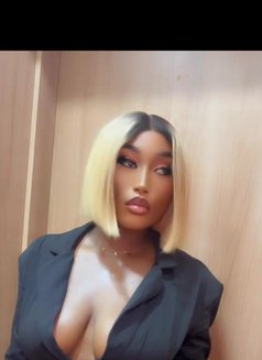 Benita - escort in Abuja Photo 1 of 3