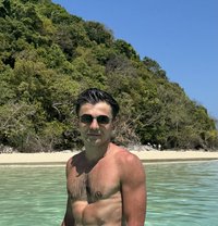 Benjamin - Male escort in Bangkok