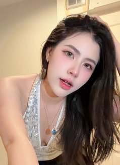 Benlyy - escort in Kathmandu Photo 5 of 9