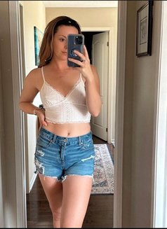 Benny - escort in Palma de Mallorca Photo 1 of 2