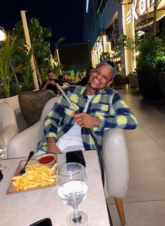 Benny Smilee - Male escort in Lagos, Nigeria Photo 1 of 6
